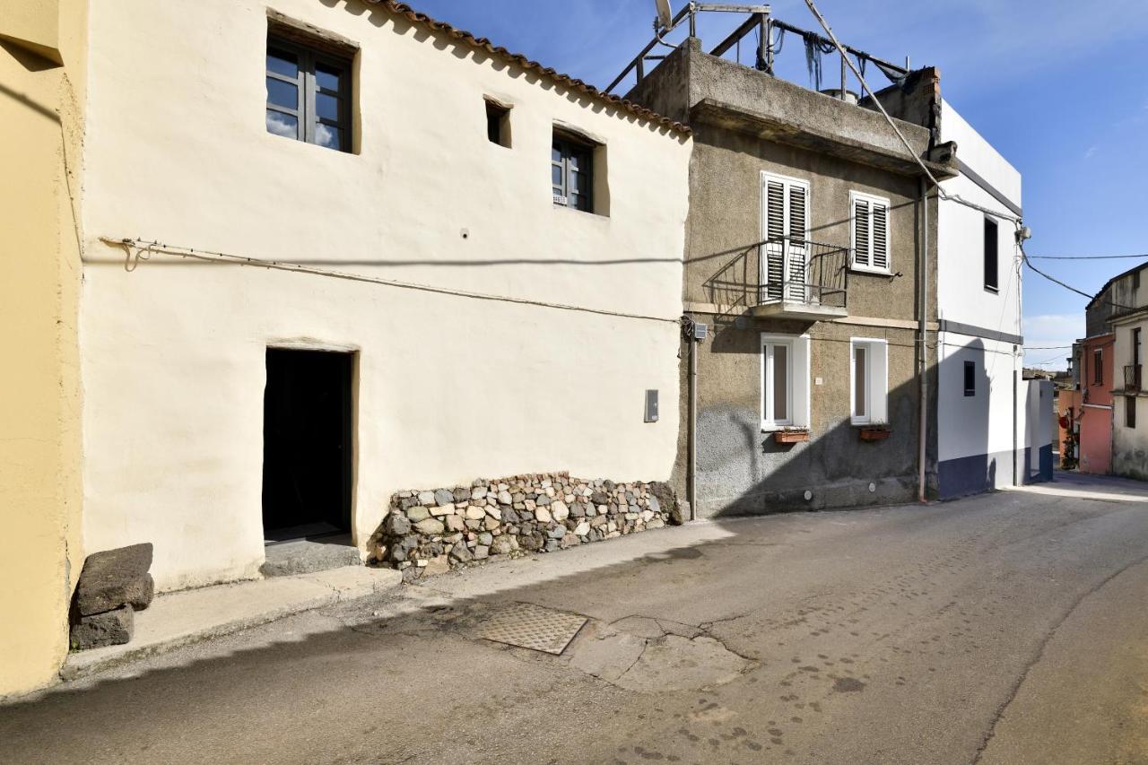 Vila Un Gioiello In Centro Storico Bari Sardo Exteriér fotografie