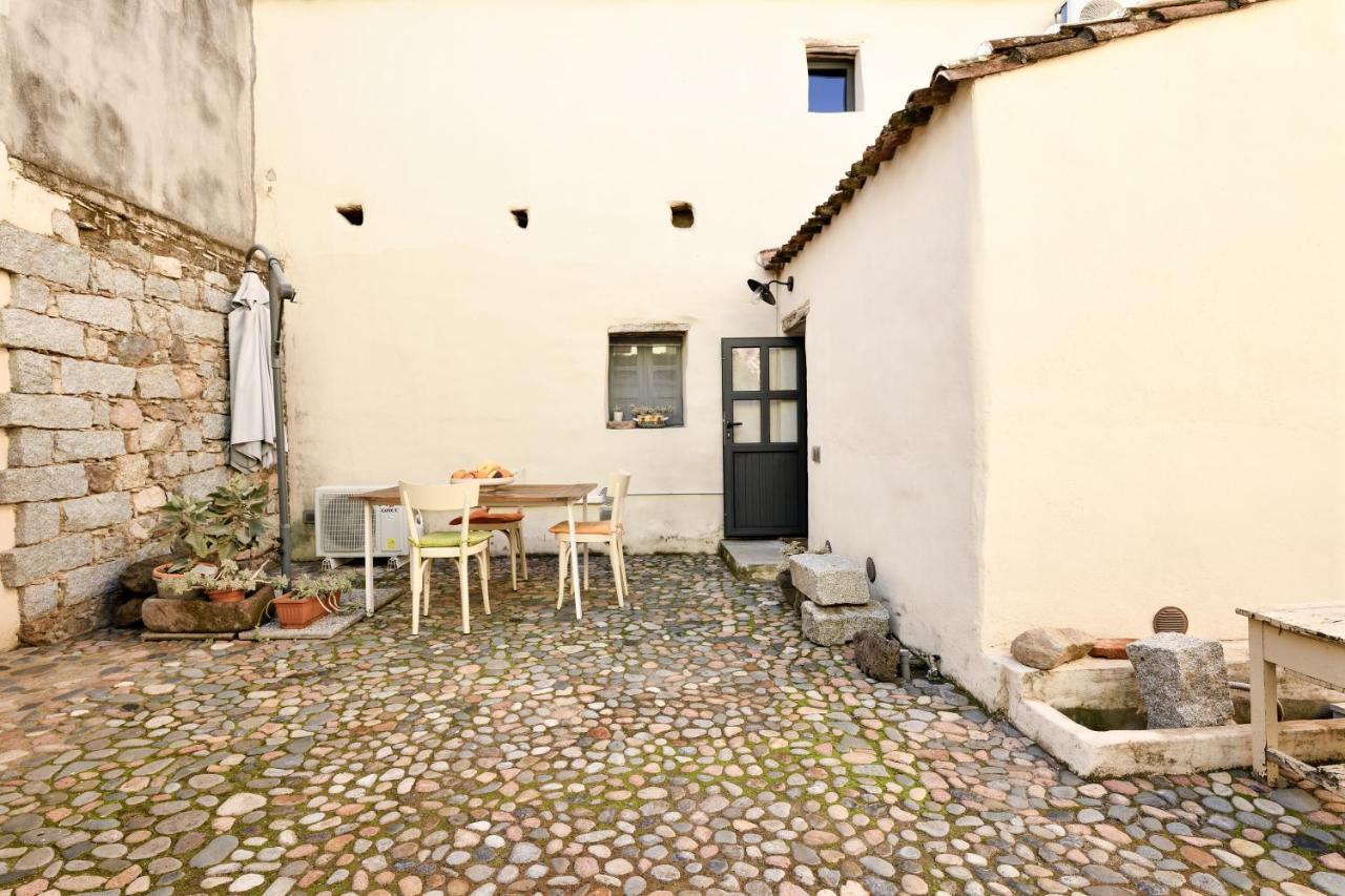 Vila Un Gioiello In Centro Storico Bari Sardo Exteriér fotografie